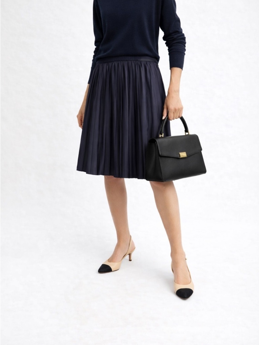 Tibi pleated silk skirt Size 4 A-Line Knee Length Midi Minimalist Designer